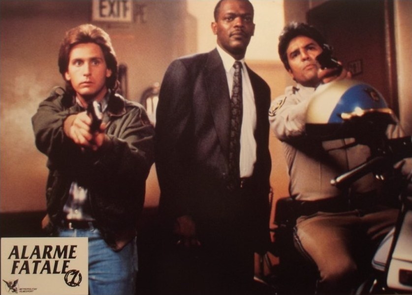 Emilio Estevez, Samuel L. Jackson et Erik Estrada en motard de Chips — photo d'exploitation d'Alarme fatale, 1993