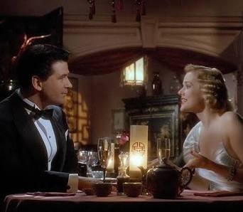 Alec Baldwin et Penelope Ann Miller au restaurant — The Shadow, 1994